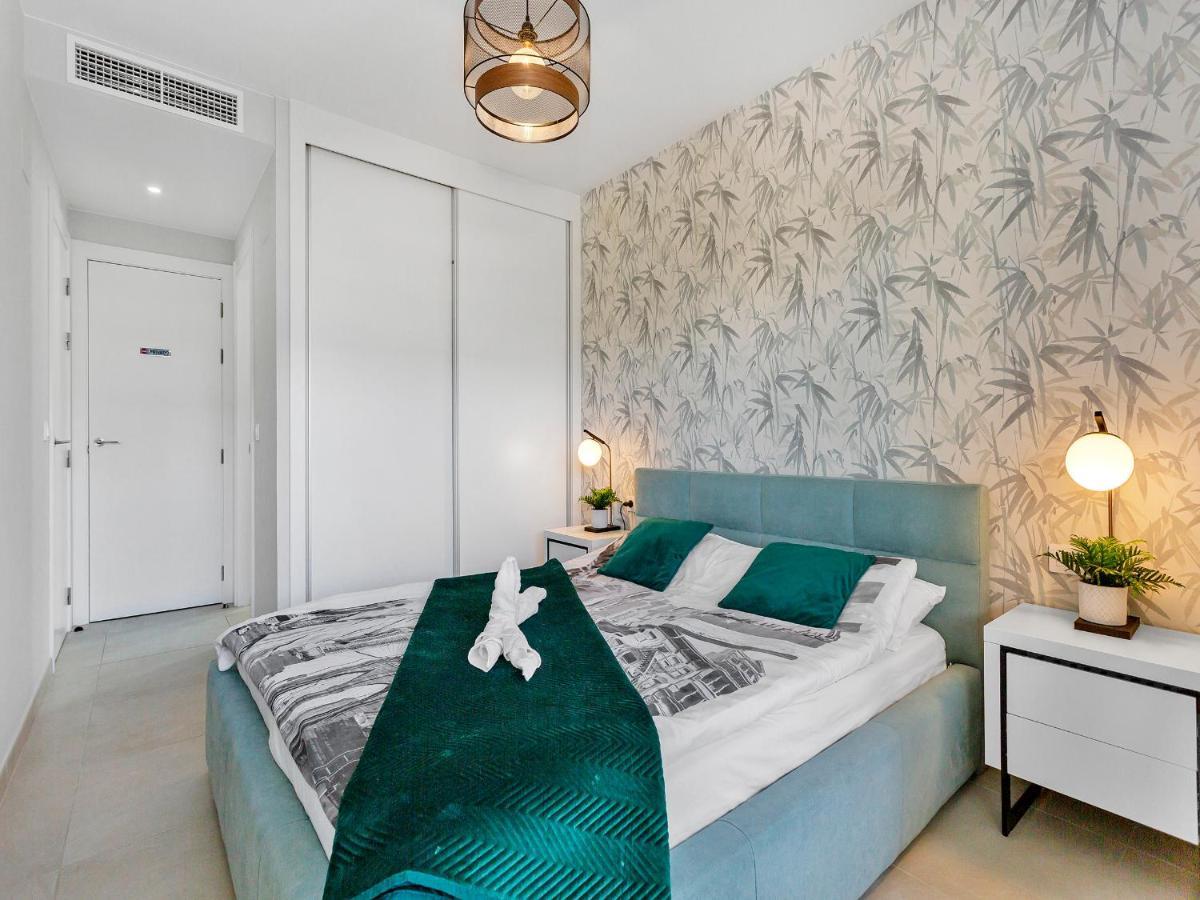 אליקאנטה Lovely First Floor Apartment, Heating Pool ! מראה חיצוני תמונה