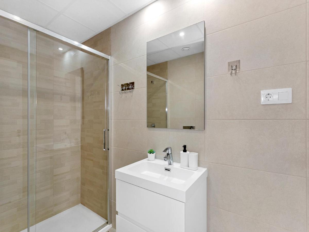 אליקאנטה Lovely First Floor Apartment, Heating Pool ! מראה חיצוני תמונה